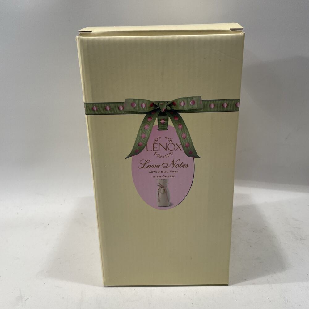 Lenox Love Notes Loved Bud Ceramic Vase with Charm 7 1/2” Tall